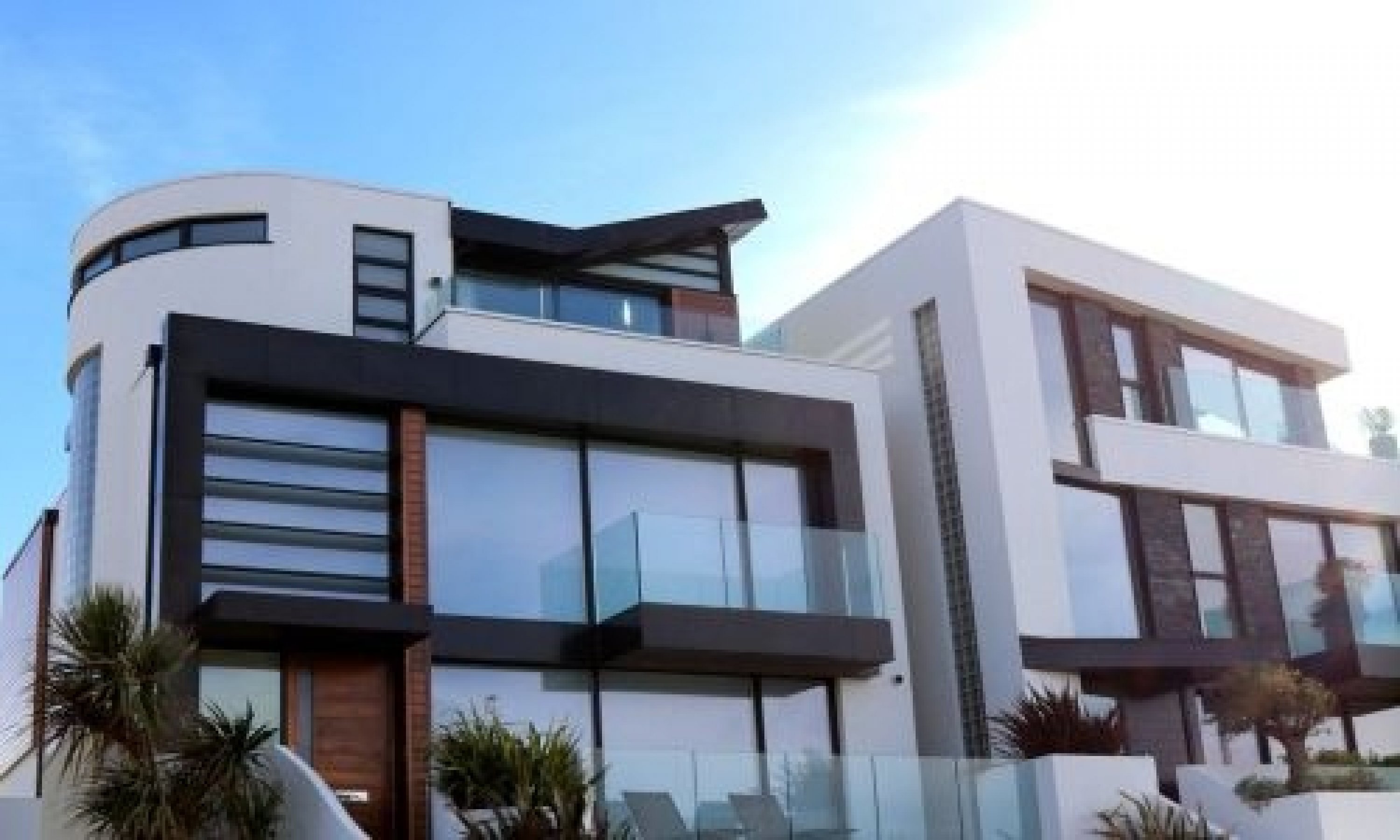 Cam Balkon